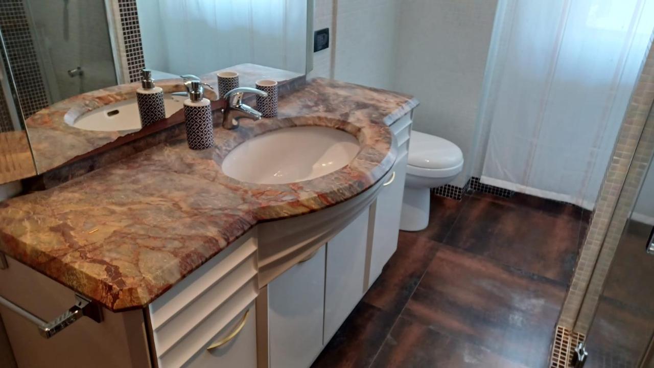 Appartamento Completo A Deruta Con 2 Camere ภายนอก รูปภาพ